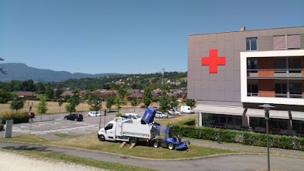 Evealp, Elagueur à Saint-Jeoire-Prieuré