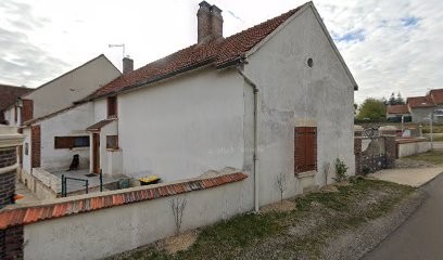 Office National Des Forêts (O.N.F), Elagueur à Pontigny
