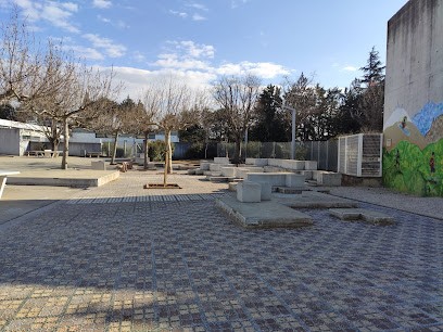 SERPE - Agence D'Avignon, Elagueur au Thor