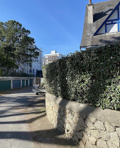 Herbrecht Elagage 94/91 élagueur Grimpeur Jardinier Paysagiste Entretien De Parcs Et Jardins, Elagueur à Villecresnes